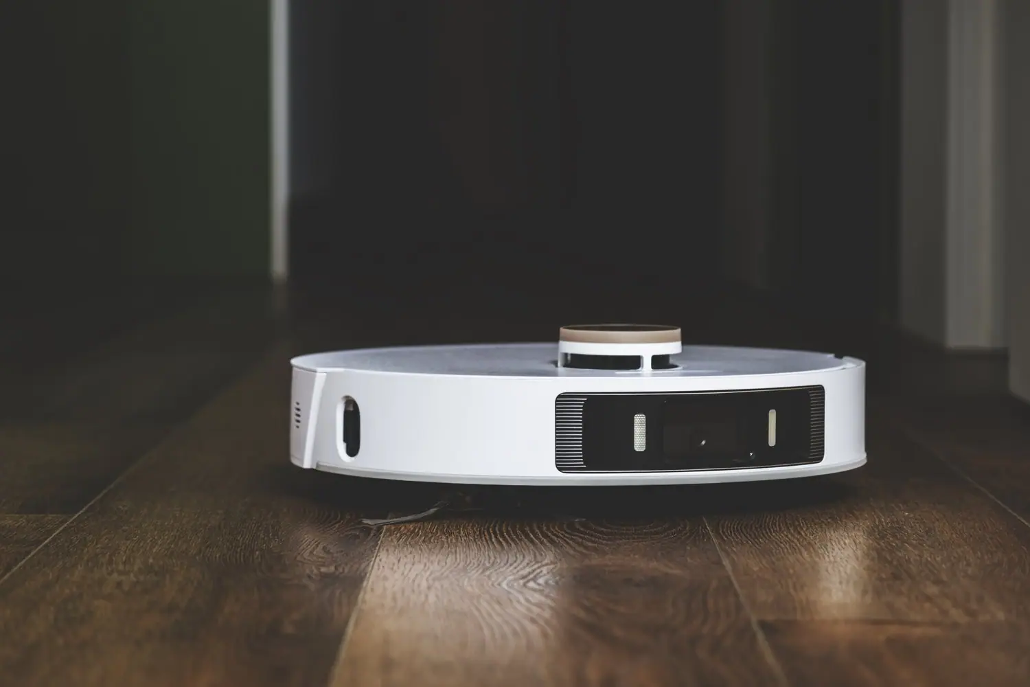 Jak wybrać dobry odkurzacz robot do domu z dziećmi