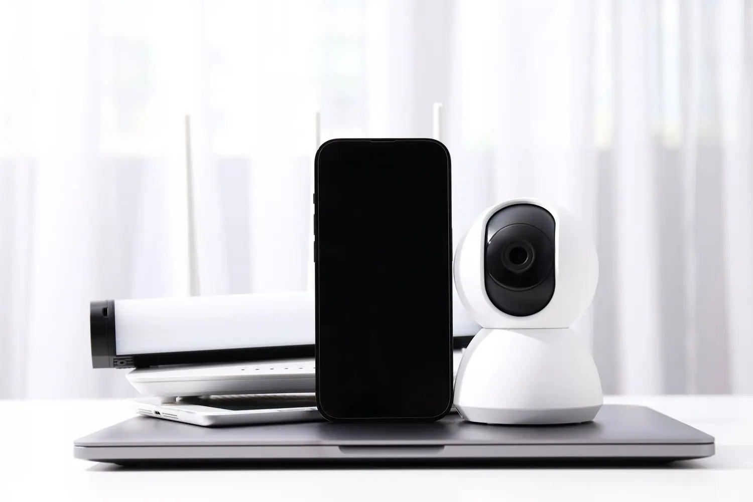 Które gadżety smart home naprawdę ułatwiają życie